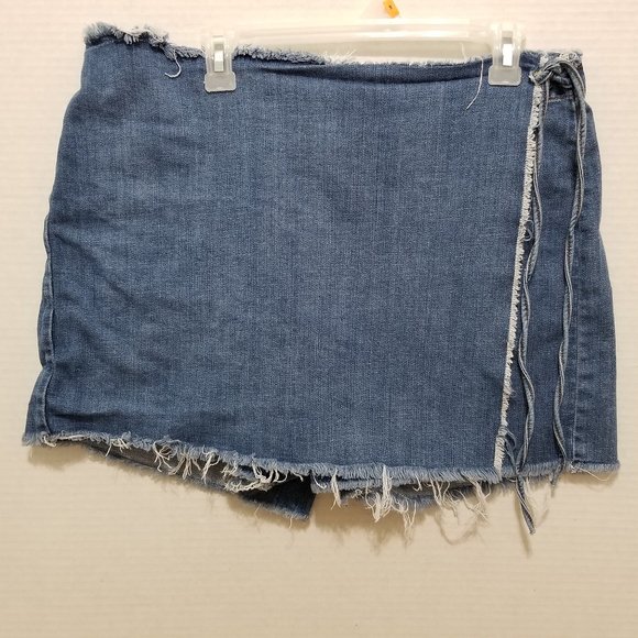 American Eagle skort 18 distressed frayed tie side wrap denim jean cut off waist - Picture 1 of 16